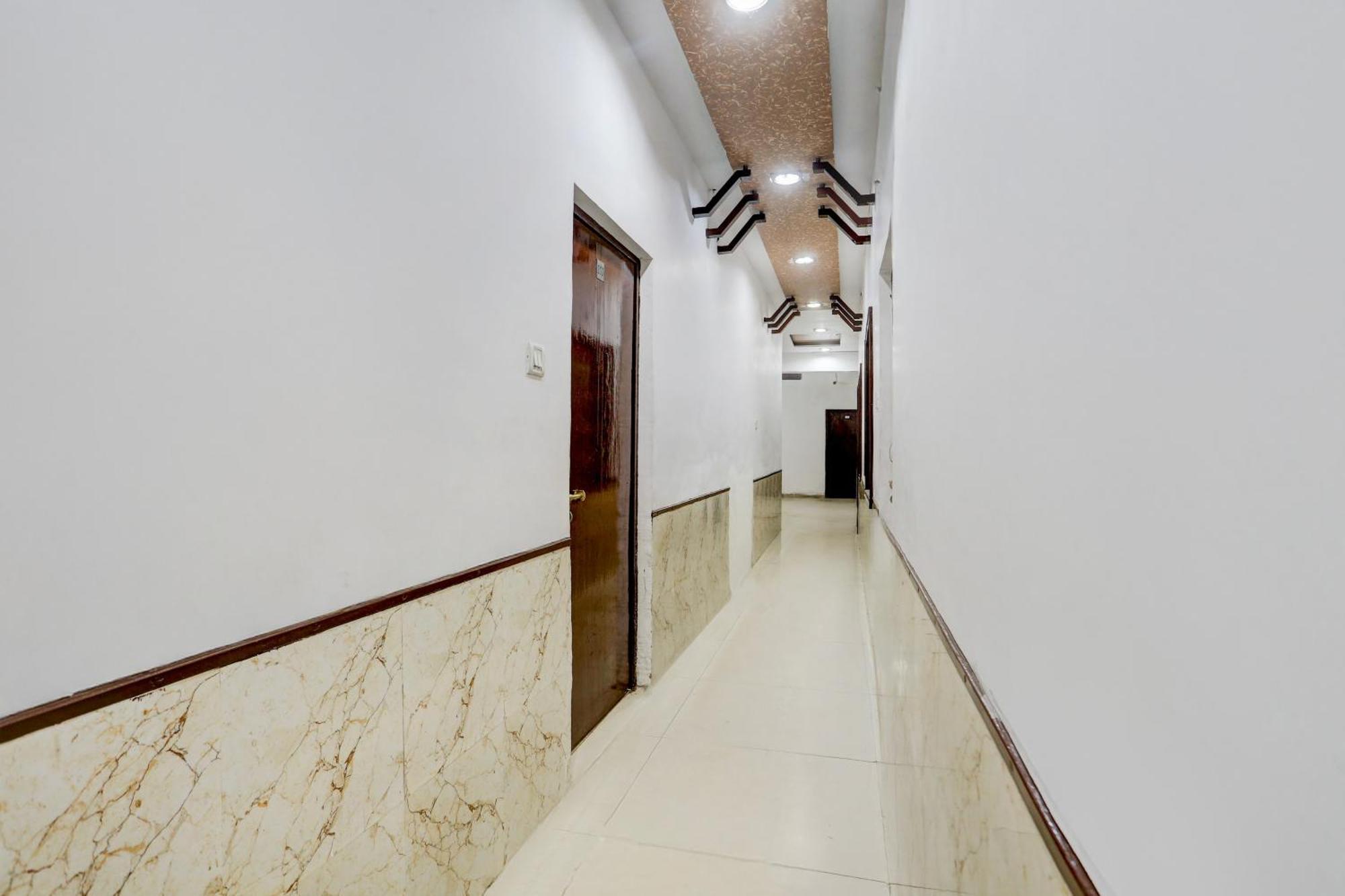 Hotel O Vk Palace Агра Екстер'єр фото
